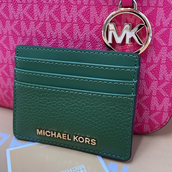MICHAEL KORS
Large Pebbled Leather Card Holder Case
Fern Green 
NWT - Picture 15 of 16